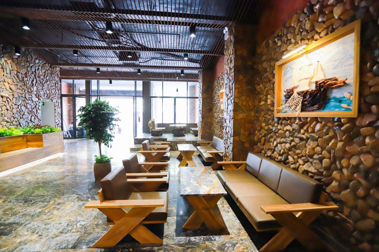Rustic Hotel Quy Nhon Powered By Aston Extérieur photo
