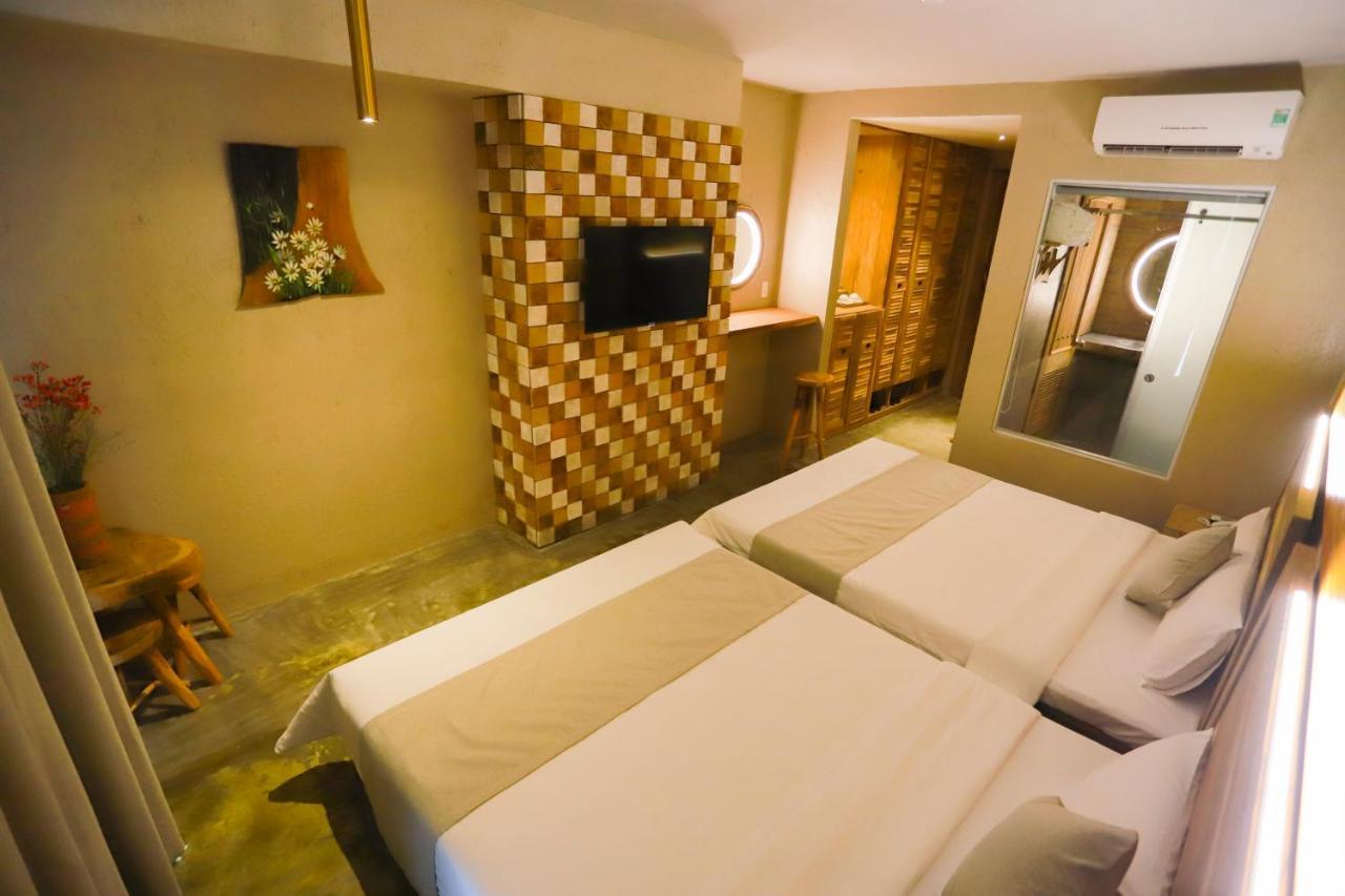 Rustic Hotel Quy Nhon Powered By Aston Extérieur photo