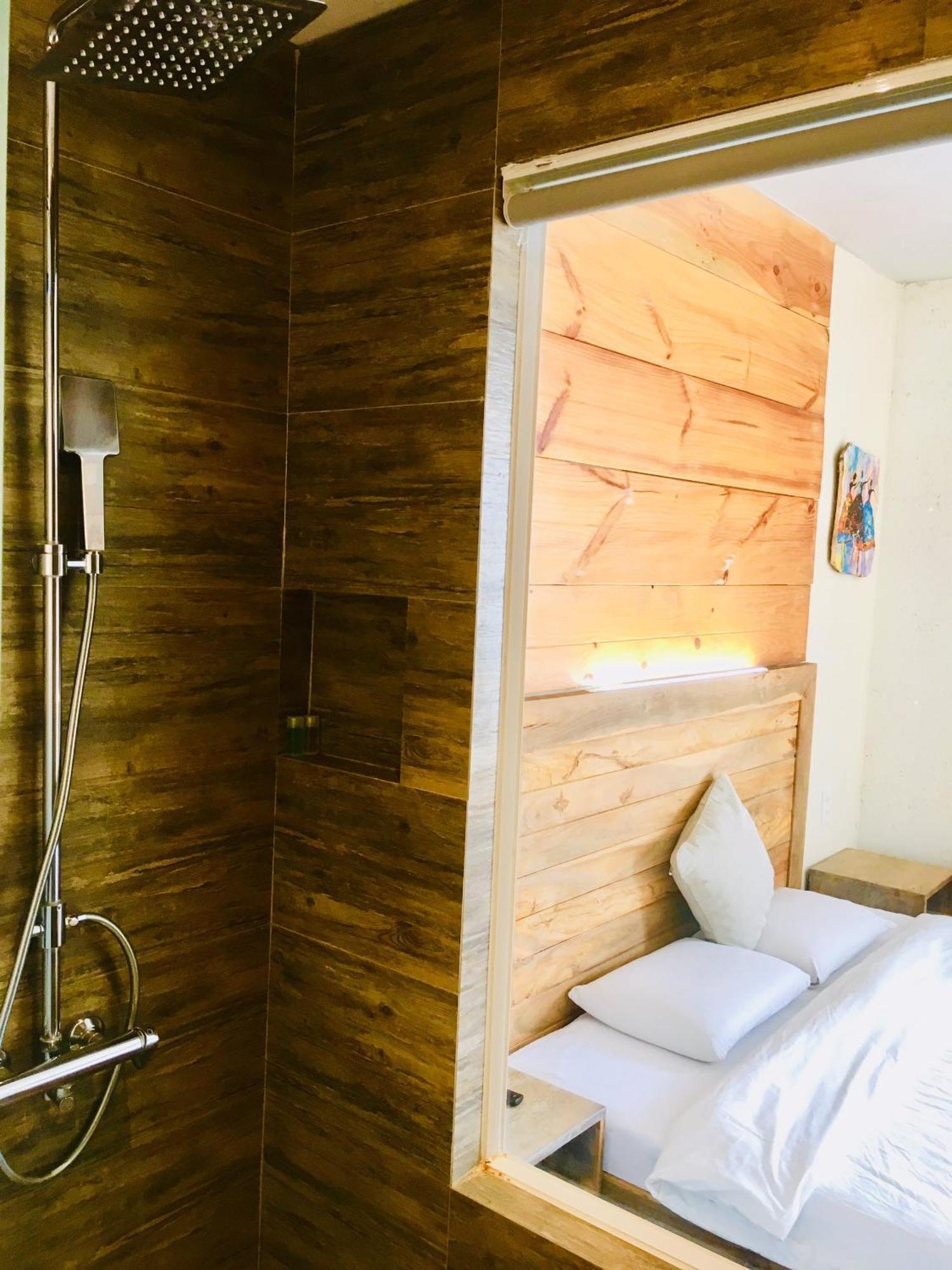 Rustic Hotel Quy Nhon Powered By Aston Extérieur photo